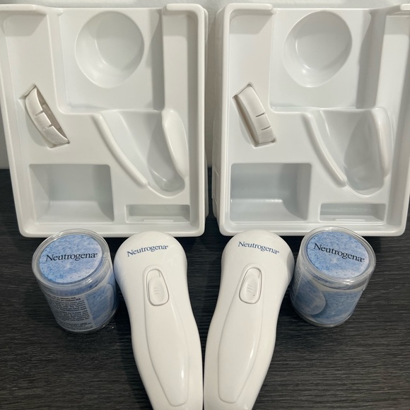 Neutrogena Skincare New Set Of 2 Neutrogena Microdermabrasion